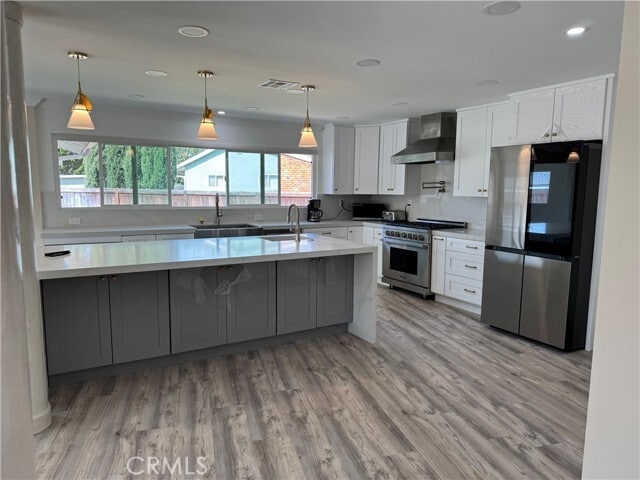 Building Photo - 11596 Bart Dr