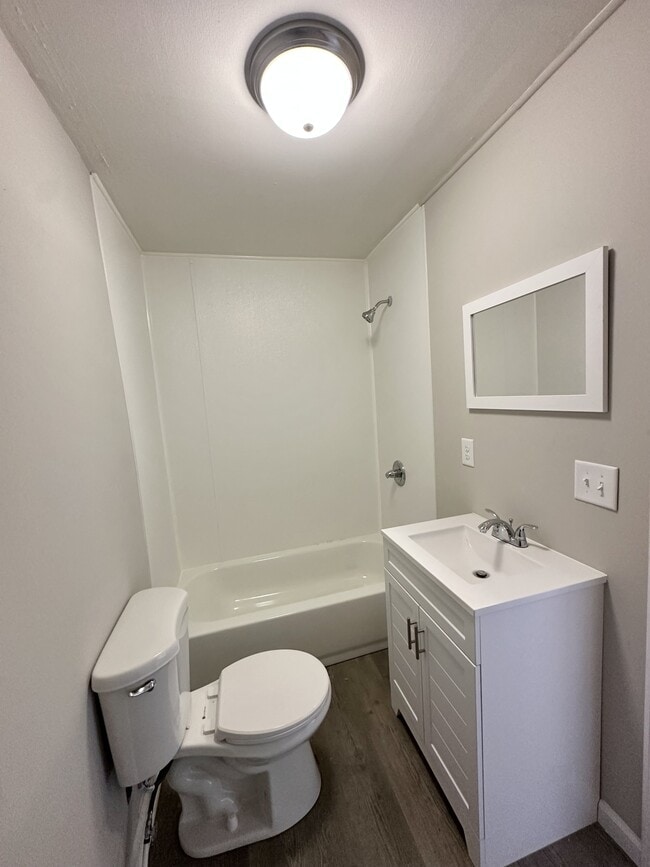 Building Photo - 2108 25th Street Ensley