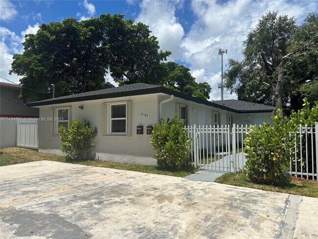 Building Photo - 2185 NW 41st St