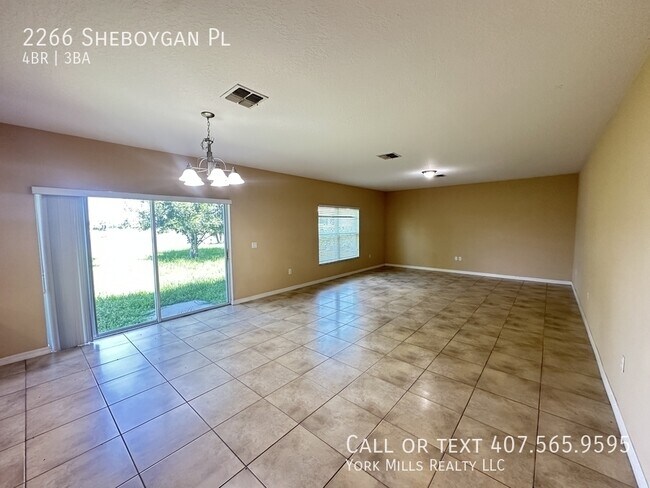 Building Photo - 2266 Sheboygan Pl