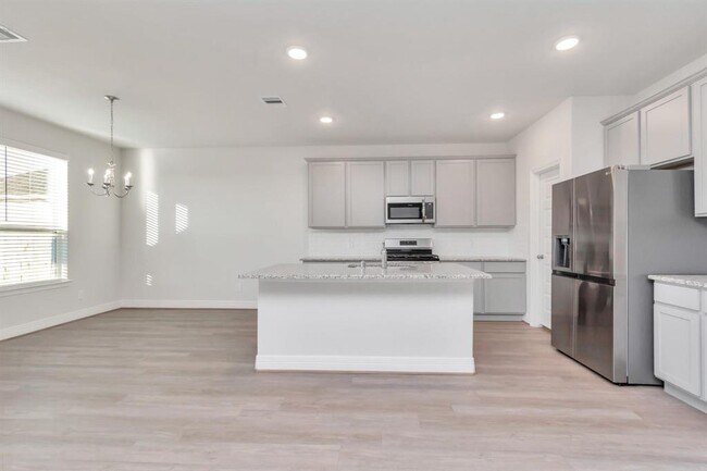 Building Photo - 21267 Catalina Palm Dr