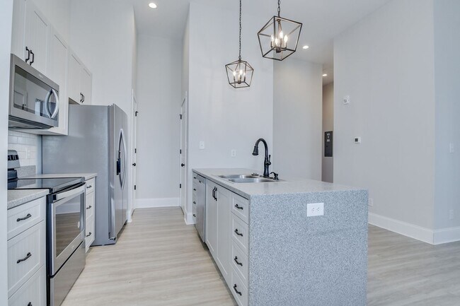 Building Photo - 2 Bedroom 1 Bath Apartment in Harlem