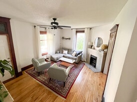 Building Photo - 3148 Columbus Ave