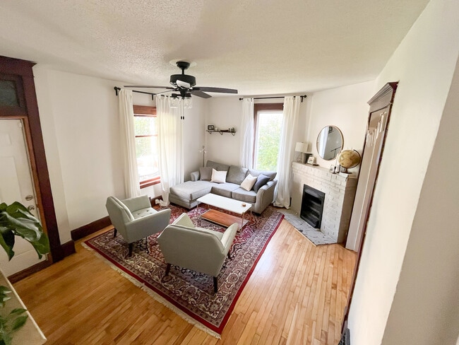 Building Photo - 3148 Columbus Ave