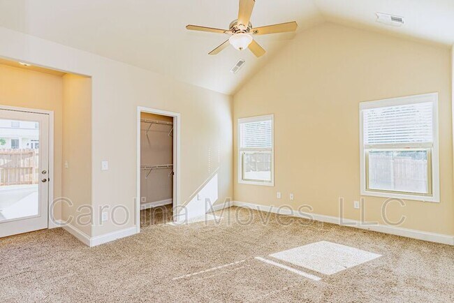 Building Photo - 12 Glenmora Rd