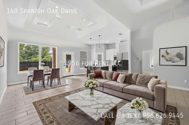 Building Photo - 140 Spanish Oak Dr