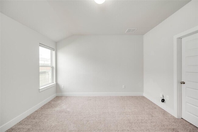 Building Photo - 11217 Charger Wy