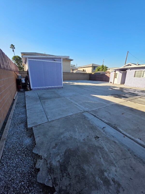 Building Photo - 9208 Park St