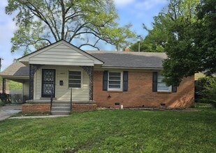 Building Photo - 4882 Amboy Rd