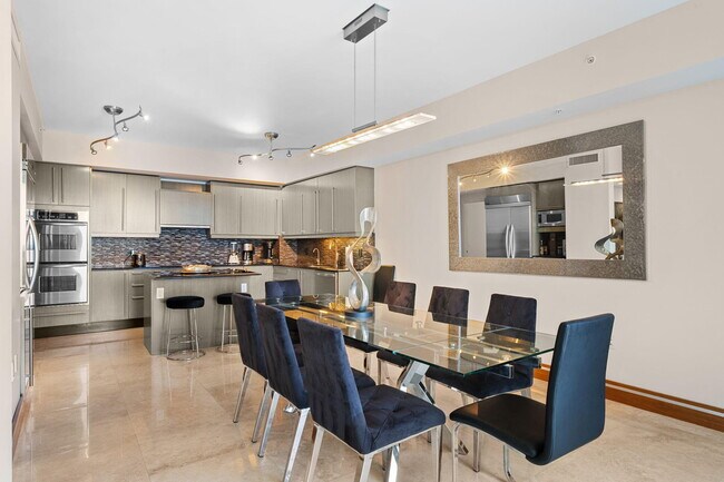 Building Photo - 333 Las Olas Way