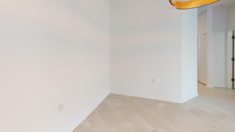 Building Photo - 43040 Greenway Blvd