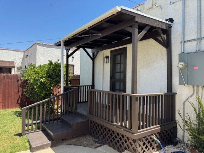 Building Photo - Classic Spanish Revival in California Heig...