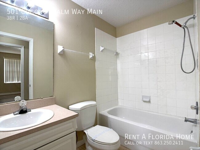 Building Photo - 501 Coconut Palm Way