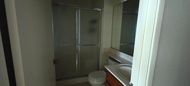 Building Photo - Bay Point  - 2 beds and 2 baths Second Floor Condo