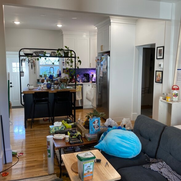 Living room and kitchen - 71 Wellington Ave