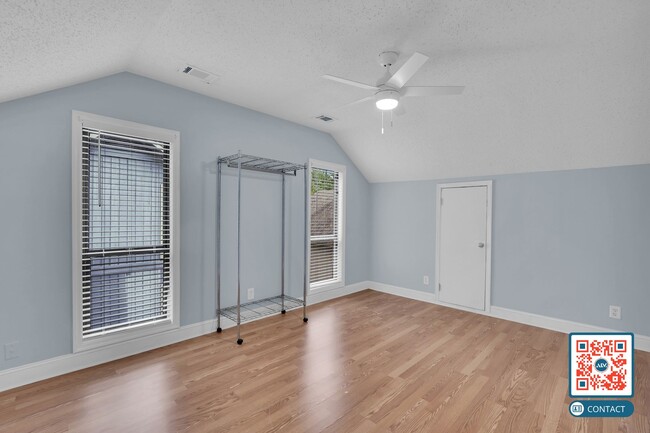 Building Photo - Updated Home in The Gatherings: A Hilton H...