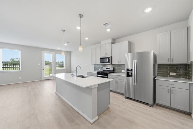 Building Photo - 3109 Quiet Sunset Dr