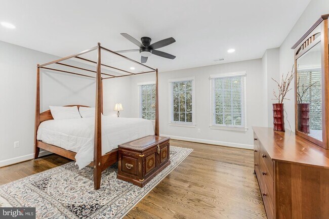 Building Photo - 7814 Crownhurst Ct