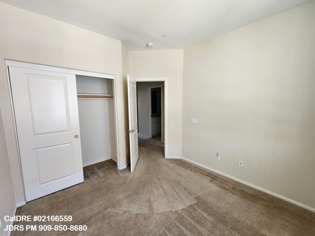 Building Photo - Upland 3 Bedroom Home