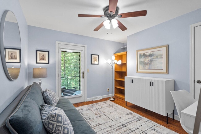 Building Photo - 1407 Park De Ville Pl