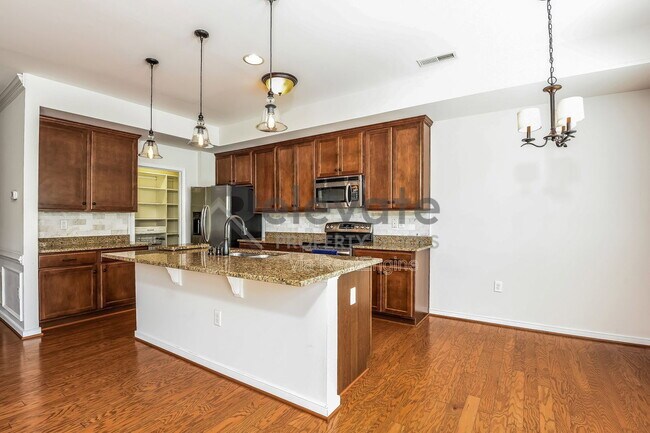 Building Photo - 2903 Triple Notch Ct