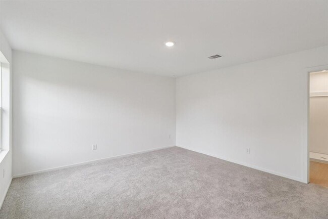 Building Photo - 28727 Texas Plns Dr