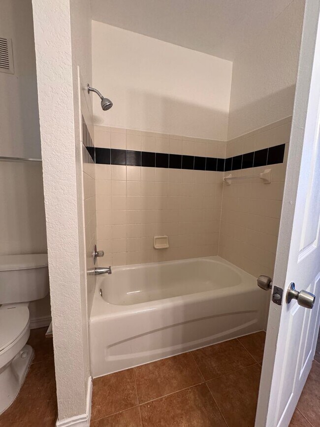 Building Photo - TWO BEDROOM CONDO IN GATED COMMUNITY