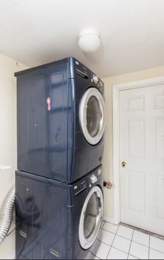 Building Photo - 2427 N Clybourn Ave