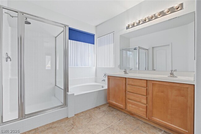 Building Photo - 3737 Corpolo Ave