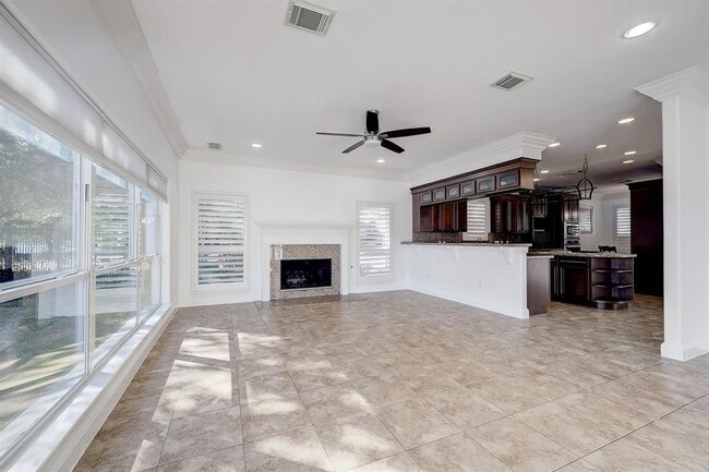 Building Photo - 2019 Bendstone Cir