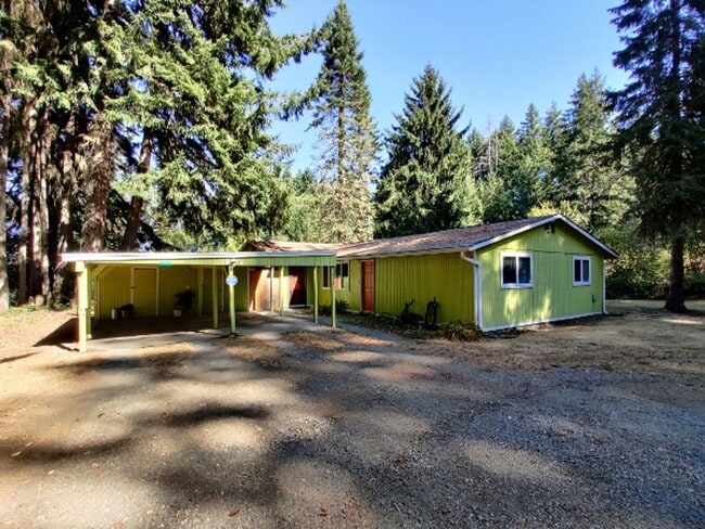 Building Photo - 3520 7th Ave SW-Duplex