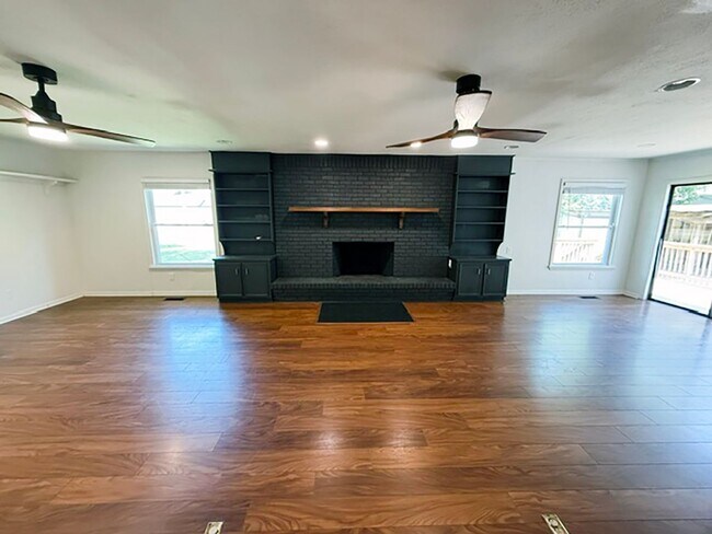 Building Photo - Home for Rent in Benton!