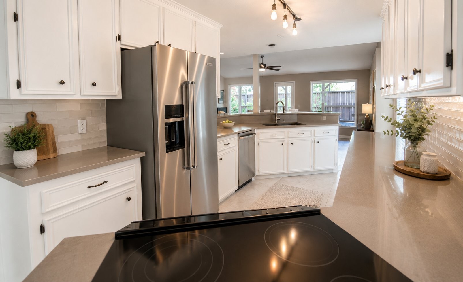 Building Photo - 2303 Silver Sage Dr