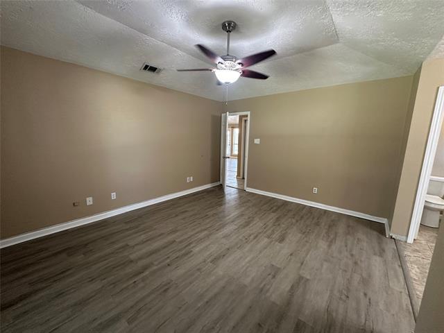 Building Photo - 4045 Cavalry Dr