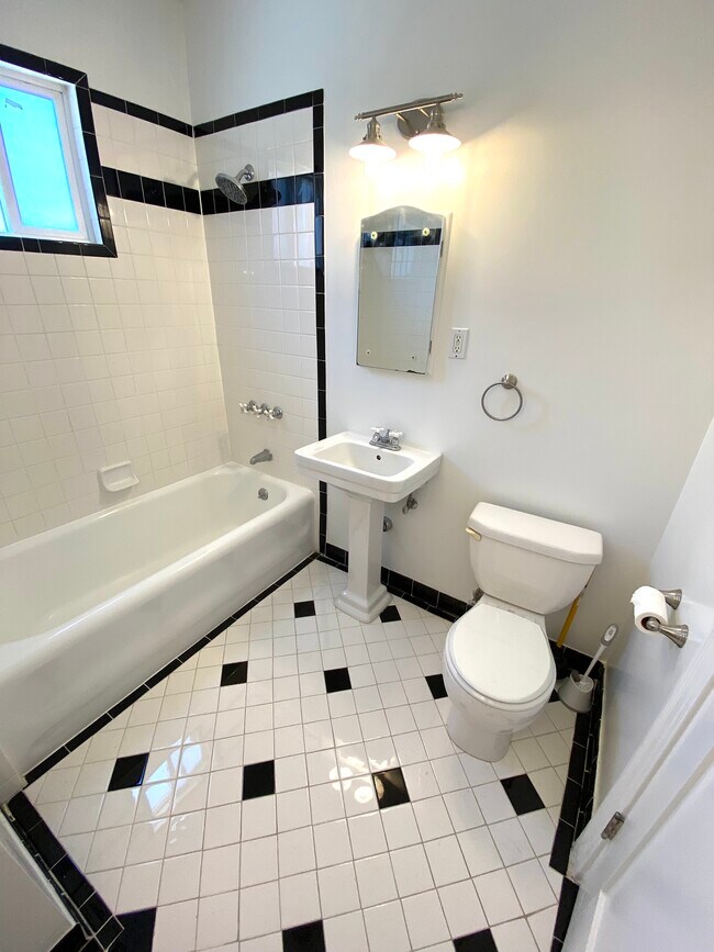 Bathroom - Funky Era Tiles - 2818 Griffith Park Blvd