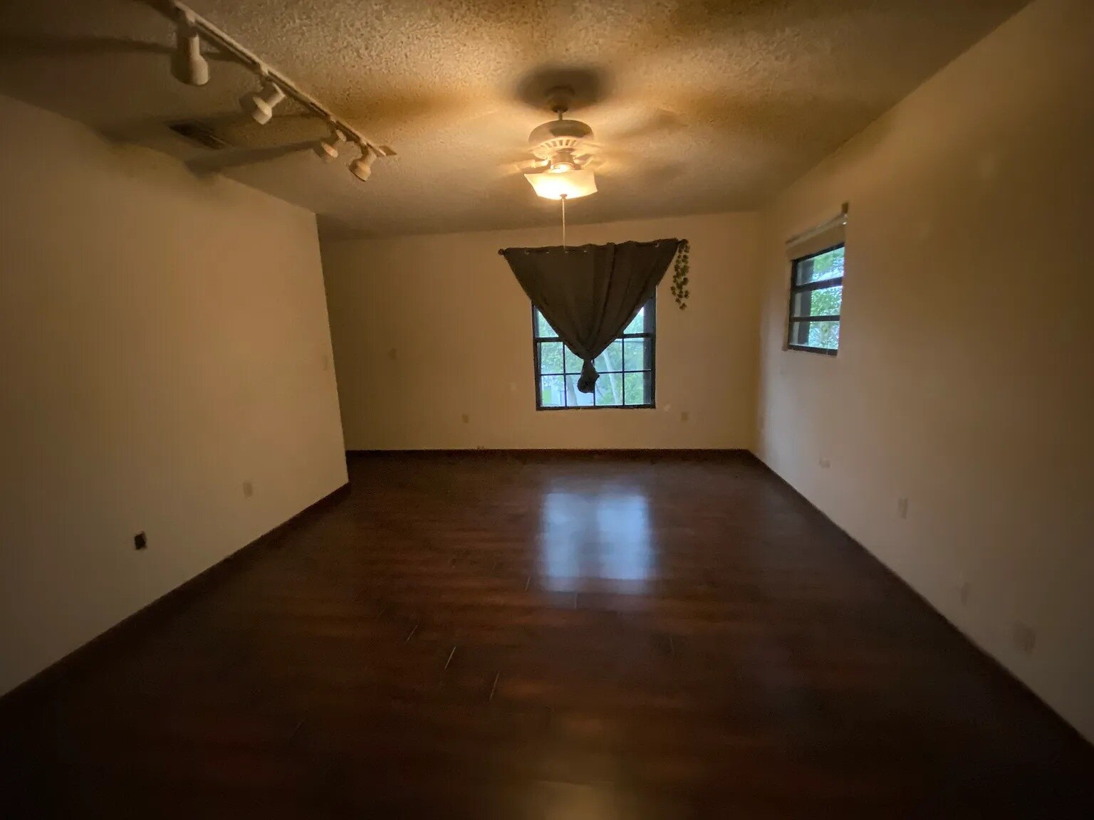 Building Photo - 14708 SW 108th Ter