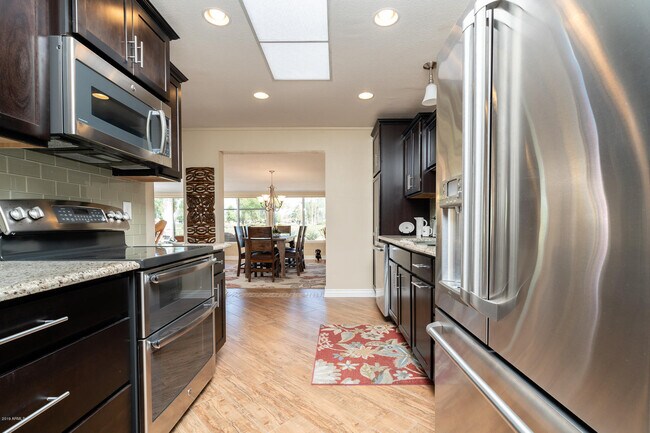 Building Photo - 12477 N Augusta Dr