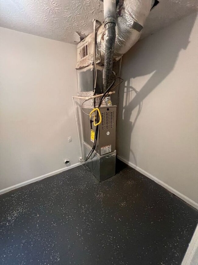 Building Photo - !!!WARNING: AVOID SCAMS CONFIRM RENTAL AT ...