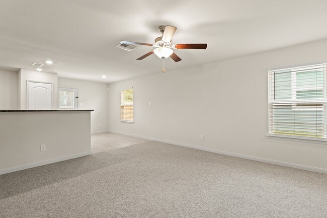 Building Photo - 27104 Leonardo Dr