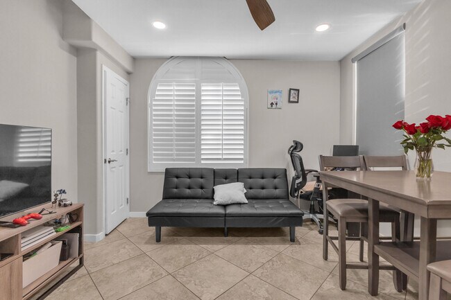 Building Photo - 82540 Lordsburg Dr