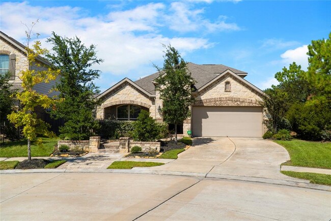 Building Photo - 16602 Highland Country Dr