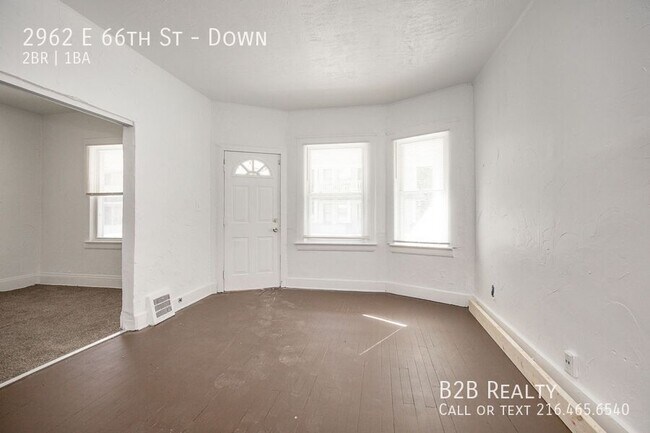Building Photo - 2962 E 66th St