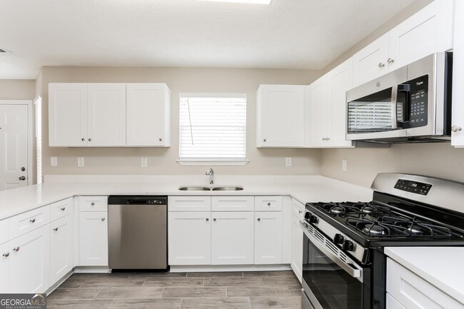 Building Photo - 4792 Creekside Pl