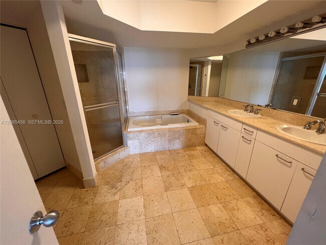 Building Photo - 21055 Yacht Club Dr