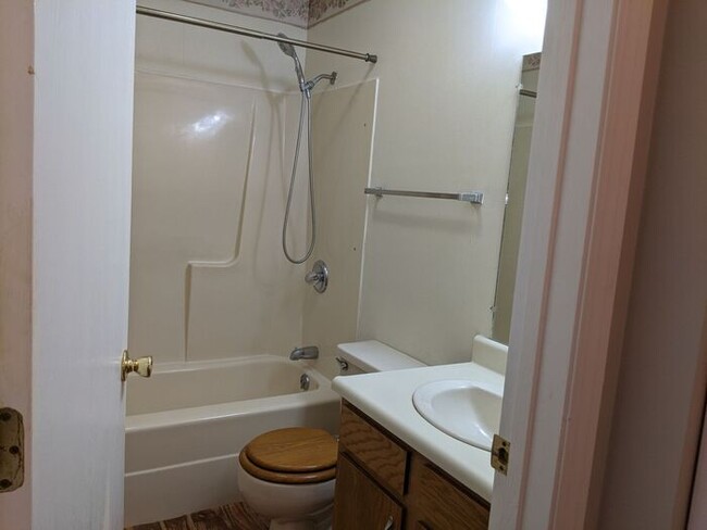 Building Photo - Village Quarter Condo