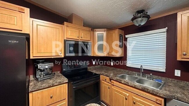 Building Photo - 2.7 Acres in Nevada!  Horses Welcome!!!