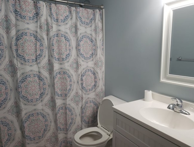 Building Photo - 290 Garfield St