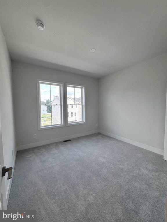 Building Photo - 133 Galaxy Pl