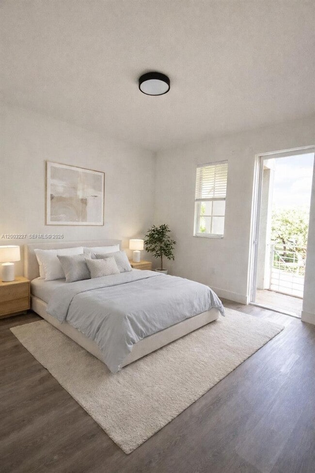 Building Photo - 10770 NW 74th St