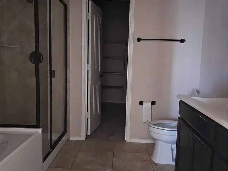 Building Photo - 4717 Lathem Dr